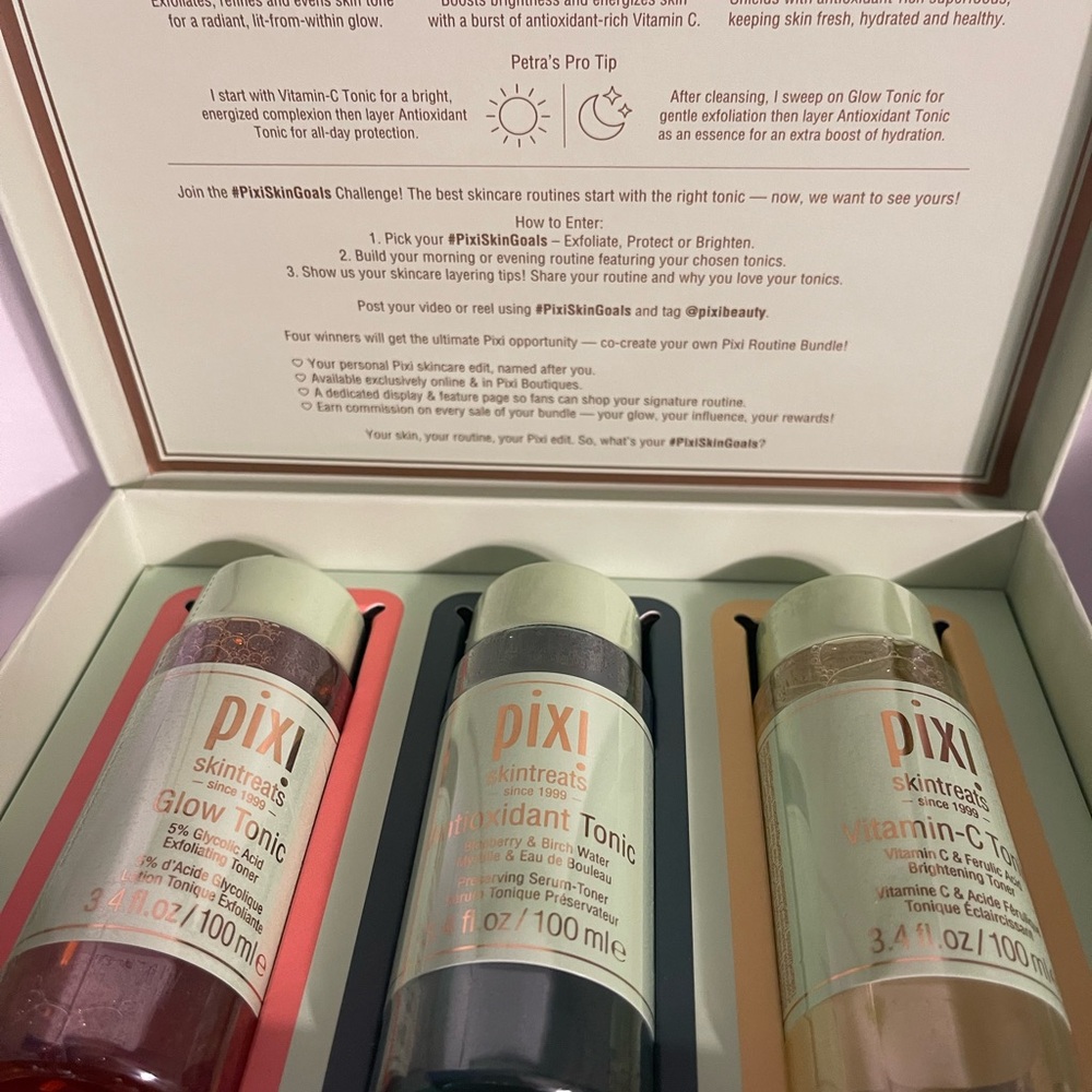 Pixi Skintreats Trio: Glow, Antioxidant, Vitamin-C Tonics